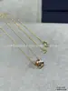 Versión Alta Collar de Panal Shangmei Pendientes Redondos Huecos Pulsera Corte CNC Baño Grueso Oro 18k Oro Rosa Cadena para Clavícula