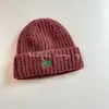 Chapéu Quente Infantil 2026 Cor de Doce de Inverno para Meninos e Meninas Chapéu de Tricô Espesso Estiloso Chapéu de Lã Bordado para Bebê Tendência