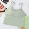 Camisola de seda helada de verano con espalda grande en forma de U, con copa fija y sujetador acolchado, diseñada para un look sexy y deportivo