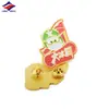 Broche Logotipo da Empresa Long Zhiyu Feito Sob Medida Criativo Caixa Surpresa Fabricante de Pequenos Emblemas Produz Emblema de Pintura Cartoon em Formato Especial
