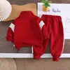 2026 Nova Roupa Infantil Conjunto de Outono para Meninos Roupas de Primavera e Outono para Meninos Conjunto de Duas Peças com Zíper Meio e Manga Longa Tendência