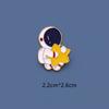 Broche de astronauta para mujer, bonito broche de estilo japonés, insignia de metal distintiva, creativa y de moda, accesorios para decorar bolsos.