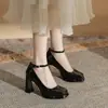 Zapatos de plataforma de tacón grueso de punta cuadrada color rosa nude de una sola capa Golden Cross RY9001, nuevos para Primavera y Otoño 2024, de boca poco profunda, tacones altos sexys