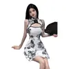 Vestido Cheongsam Corto Modificado Estampado Vintage Francés para Mujer Joven Celebración en Internet Ancla Sexy Hueco Abierto en la Cintura Cintura Ajustada
