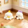 Perro Lindo de Dibujos Animados con Orejas Grandes Perro Canela Figuras Lindas de Resina Accesorios DIY Decoración de Escritorio de Coche Pequeños Adornos