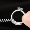 Anillo de Diamante Cambio Regulador Pequeño Cuerda de PU Transparente Plástico de Protección Ambiental Anillo de Cuerda de Resorte Ajuste de Tamaño Artefacto Bobina