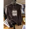 Camiseta canelada de manga comprida estilo regular para mulheres, algodão puro, estilo para o trabalho, peça básica da moda e versátil, top, novo modelo outono 2026