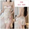 Guiruo Talla Grande Lencería de Lujo Accesible Dulce Abertura Malla Sexy Profundo V Más Almohadilla para el Busto Satén Camisón Traje de Mujer A5118