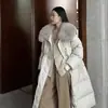 Chamarra de plumón Yuyan con cuello de piel de zorro para mujer, estilo largo, cintura con cordón, corte holgado coreano, talla grande, nuevo abrigo de invierno 2026