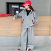 Conjunto Deportivo para Niñas Ropa de Primavera 2026 Estilo Nuevo para Niñas Mayores, Conjunto de Dos Piezas Único y Súper Elegante de Sudadera con Chaqueta y Pantalones