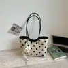 Bolso Tote de Lunares de Gran Capacidad de Moda 2026 Nuevo Estilo Bolso de Hombro de Nicho Casual Elegante Simple Bolso de Hombro para Mujer