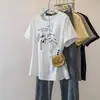 Camiseta de verano de nuevo estilo, cuello redondo, hombro normal, entallada en la cintura, manga corta irregular para mujer con estampado de letras, top adelgazante de talla grande para mujer