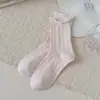 Meias florais rosas para mulheres, meias finas de algodão para o verão, meias empilhadas sem costura, estilo coreano, adequadas para combinar com sapatos de couro pequenos, meias de cano médio, estilo de início de outono