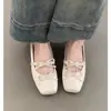 Sapatos de Ballet Scarpins de Bico Quadrado Femininos Estilo Francês Novo Verão Suave Mary Jane Estilo de Festa Laço 2025