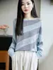[Directo del Fabricante] Suéter de mujer con bloques de color, de un solo hombro, manga murciélago, top fino de punto para otoño, diseño de moda con huecos