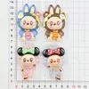Muñeca de Pareja Luminosa de Tarjeta Grande de Dibujos Animados Accesorios de Resina DIY Pasador Hecho a Mano Funda para Teléfono Móvil Decoración de Imán para Refrigerador