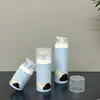 Garrafa a vácuo de pequena capacidade de 15ml, 30ml, 50ml feita de material PP, material de embalagem para cuidados com a pele com mola plástica, personalizável e processável