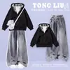 Conjunto de Chaqueta Informal con Capucha de Manga Larga para Niños de Talla Mediana a Grande con Diseño Versátil y Pantalones de Mezclilla Modernos