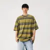 Camiseta Pesada Tie-Dye Listrada Amarela para Homens, Retro Americano Gola Pequena Manga Curta Oversize Marca Tendência Manga Três Quartos