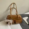 2025 Moda Retrô Simples Bolsa de Ombro Design de Nicho Nova Bolsa Feminina Outono e Inverno Personalizada Bolsa de Axila