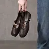 Sapatos femininos baixos estilo francês, nova moda outono 2026, sapatos Mary Jane planos e versáteis com bico quadrado elegante