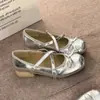 Sapatos Mary Jane com Salto Grosso para Verão 2026 para Mulheres, Estilo Novo Retro com Tiras Cruzadas e Laço Baixo, Sapatos de Ballet com Solado Macio