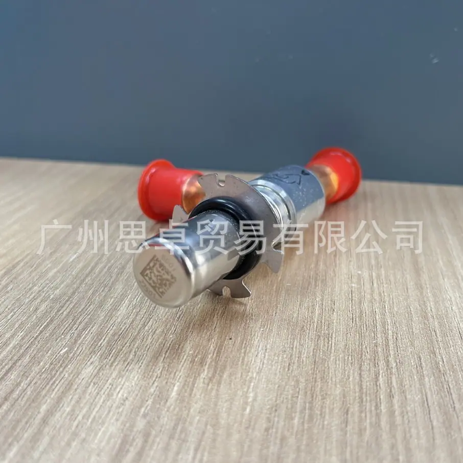 ETS8M40L-034G8801-5.JPG