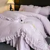 Colcha de Terciopelo de Leche Tallada Francesa Juego de Cama de Cuatro Piezas Borde de Encaje Rosa Terciopelo Engrosado de Doble Cara Suministros de Terciopelo Coral