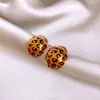 Pendientes Geométricos Doudoustore de Castaña Caramelo Maillard con Atmósfera Vintage