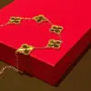 Pulsera Popular Transfronteriza Europea y Americana con Diseño de Moda Chapada en Oro de Alta Gama de Trébol de Cinco Hojas Pulsera de Flor de Cuatro Hojas de Imitación de Oro para Mujer