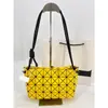 Bolso con Patrón de Diamantes, Bolso de Almohada para Debajo del Brazo, Bolso Tofu, Bolso Cubo Cruzado de un Solo Hombro, Bolso Japonés para Mujer, Bolso Cuadrado Pequeño, Versátil