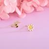 Pendientes de plata S925 con diseño de abeja pequeña y girasol fresco de Han Feng para verano, asimétricos, dulces y lindos, con forma de animal.