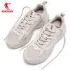Zapatos Casuales Jordan Zapatos para Hombre 2026 Modelo Nuevo Malla Transpirable Zapatos Deportivos Suela Suave Ligeros Rebote Zapatos Papá para Hombre