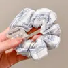 Scrunchie Doce Floral Estilo Floresta para Mulheres, Elástico de Cabelo Delicado e de Alta Qualidade Estilo Coreano, Corda de Cabelo Grande, Acessório de Cabelo do Instagram, Acessório de Cabeça