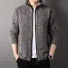 Artículos en stock Comercio exterior AliExpress Otoño/Invierno Nuevo Suéter Casual para Hombre Cuello Alto Holgado Chaqueta de Punto con Cuello Alto para Hombre Moderna