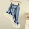 Saia Jeans Feminina Primavera e Verão Renda Folha de Lótus Franja Estilo Coreano Saia Princesa para Crianças Médias e Grandes Saia Irregular com Retalhos