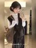 Conjunto Estilo Colegio Melard para Principios de Otoño: Chaleco de Punto para Mujer 2026 Modelo Nuevo, Top Chaleco sin Mangas de Alta Gama
