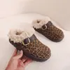 Nueva colección otoño e invierno 2026: Botas tipo Birkenstock sin cordones, peludas, de punta cerrada, con forro de polar, punta redonda, suela antideslizante, cálidas y de estilo retro para mujer