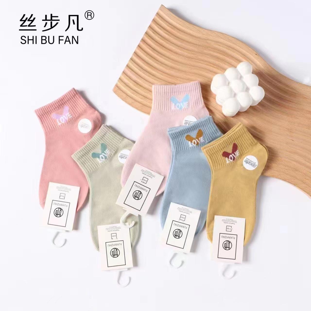 O1CN0176pIrC1EDENBLkTaS_!!2828