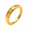 Anillo de Acero Inoxidable Chapado en Oro de 18K Estilo Ins Lele Jewelry Textura Súper Brillante Circonita Anillo de Pareja