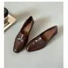 Zapatos de piel de oveja estilo retro francés, puntera cuadrada, tacón grueso, suela silenciosa, para mujer, mocasines versátiles sin cordones de piel genuina para ir al trabajo.