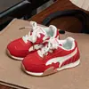 Zapatillas Deportivas Infantiles 2026 Primavera y Otoño Nuevas Suela Blanda Casual para Niños Zapatillas de Entrenamiento Alemanas Malla para Niñas Modernas Zapatos Forrest Gump