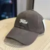 Gorra de béisbol nueva de primavera y verano, estilo coreano, bordada con letras, visera curva, parasol versátil, moda casual, moderna y elegante para hombres y mujeres