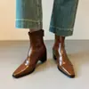 Botas retro nuevas de otoño e invierno para mujer, con tacón grueso, diseño elástico, ajuste ceñido y punta cuadrada pequeña, creando un look elegante y estiloso con tacones altos