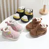 Botas de Nieve para Niños Invierno 2026 Zapatos de Algodón para Bebé con Forro de Terciopelo Niños y Niñas Botas de Algodón Engrosadas Para Niños Pequeños Cálidas Zapatos Grandes de Algodón