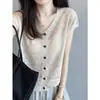 A Parte Superior Fica Boa, Camisa Recortada com Botão de Madeira Refrescante, Linho Tencel Decote V Look Emagrecedor Cava Tricotada Mangas Curtas L0708K