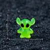 Nuevo producto transfronterizo: Figuritas de alienígenas que brillan en la oscuridad, decoraciones de paisajismo de jardín DIY, adornos colgantes y figuritas en miniatura para escritorio
