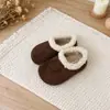 Zapatos Birkenstock con Forro de Felpa para Niños 2026 Nuevas Llegadas de Otoño Zapatos Peludos Cálidos para Niñas Bebés Zapatos de Algodón Versátiles de Moda Zapatos Casuales