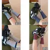 Colección de otoño e invierno: Calcetines de bloques de color y rayas finas con diseño de puntera y puño sin costuras, creando un look juvenil y elegante a media pantorrilla para el uso diario.