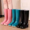 Nuevas Botas de Lluvia Cuatro Estaciones para Mujer de Caña Alta Moda para Exteriores Impermeables Antideslizantes Resistentes al Desgaste Suela Suave Ligeras Zapatos de Agua para Adultos Botas de Goma